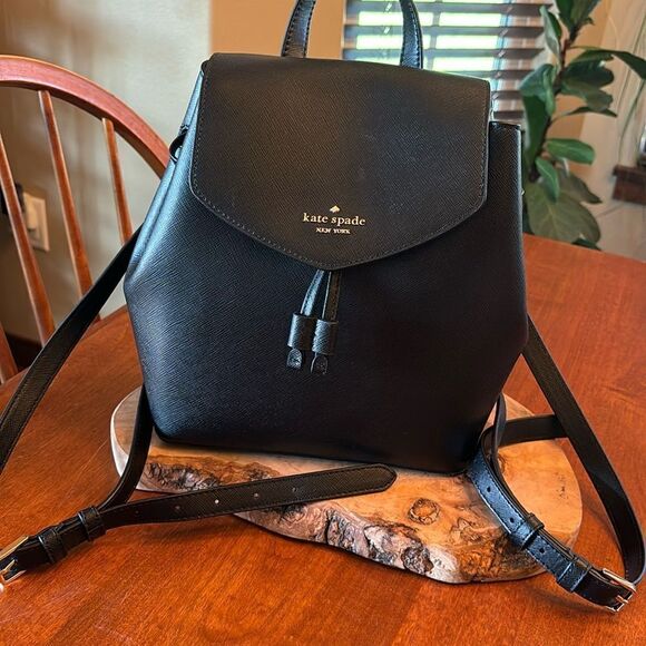 NEW. Kate Spade Lizzie Medium Flap Backpack - Picture 1 of 7
